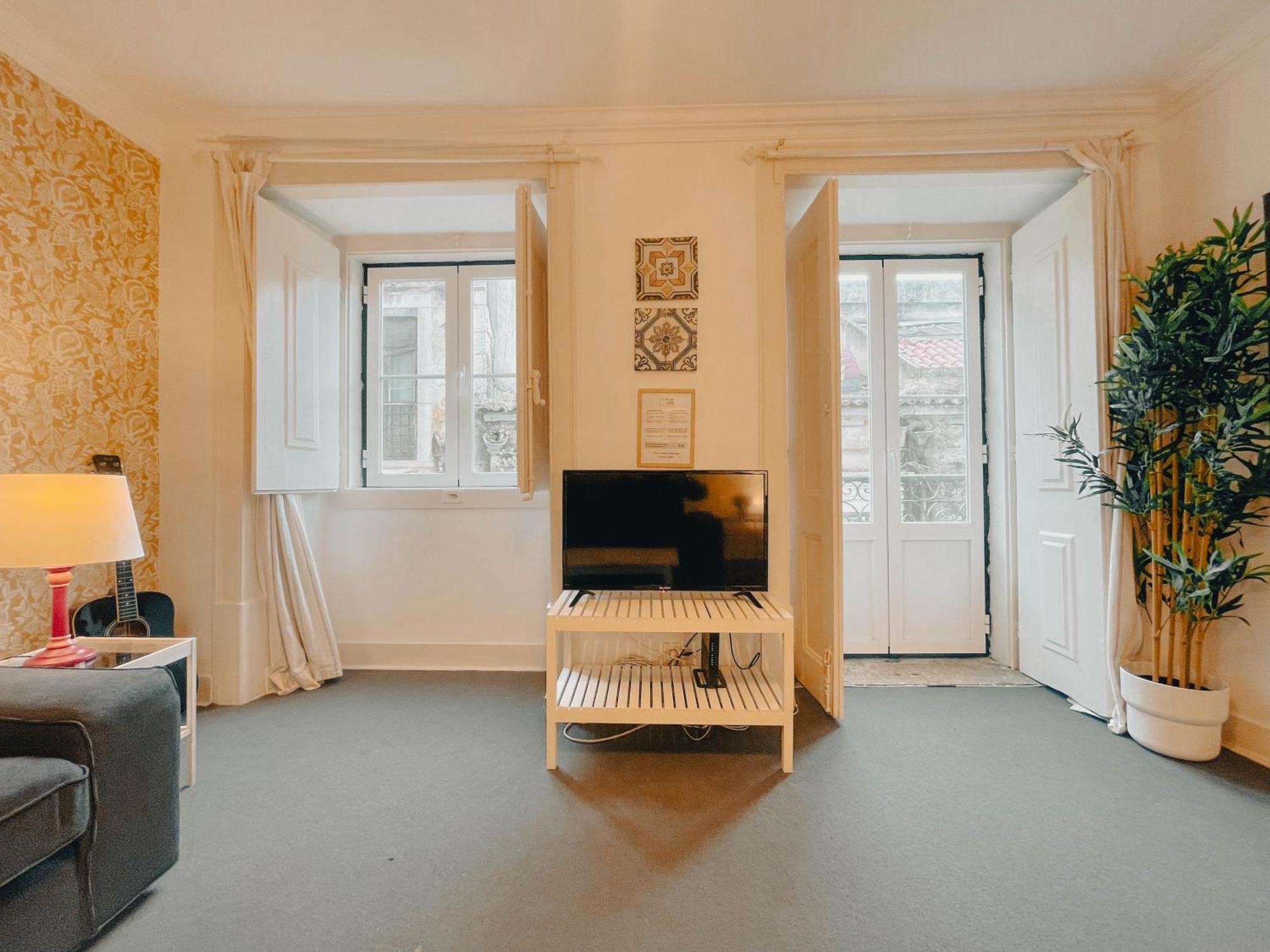My Fair Lisbon - Trendy Bairro Alto Apartment ภายนอก รูปภาพ